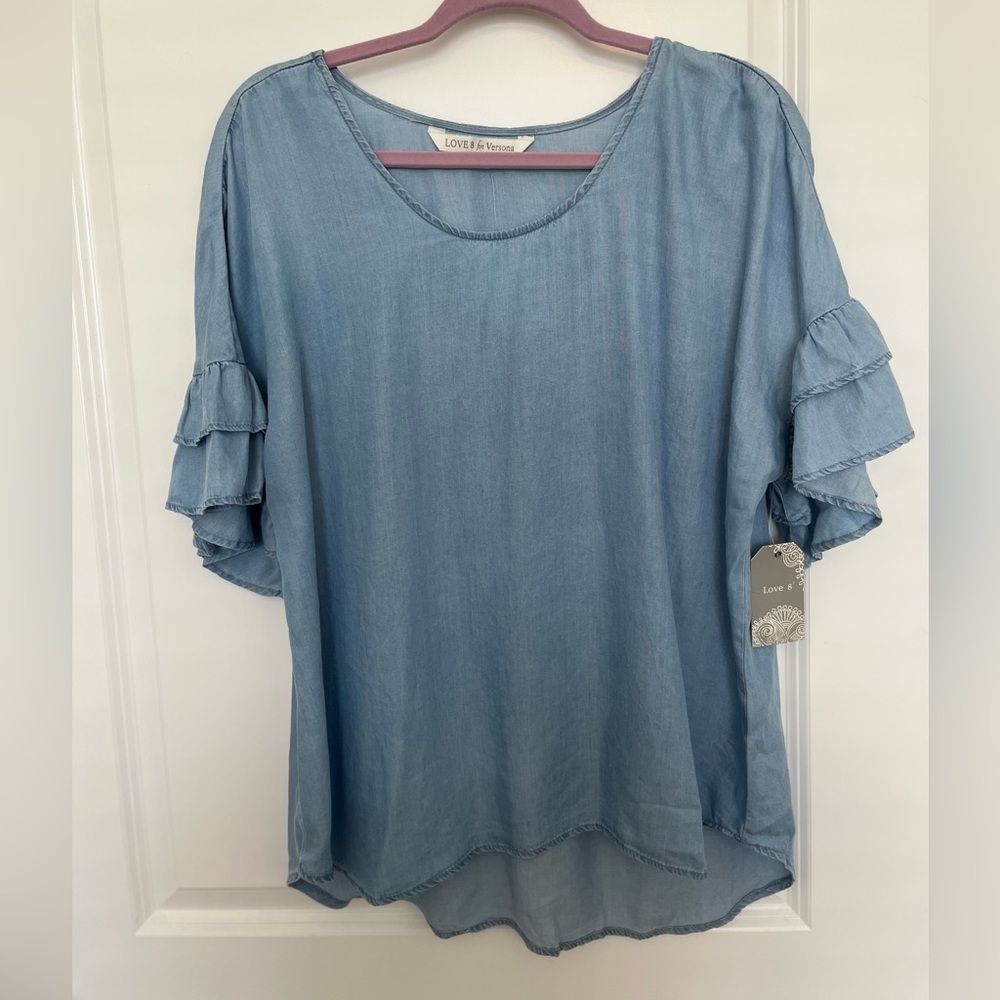 NWT Versona Ruffle Sleeve Blouse